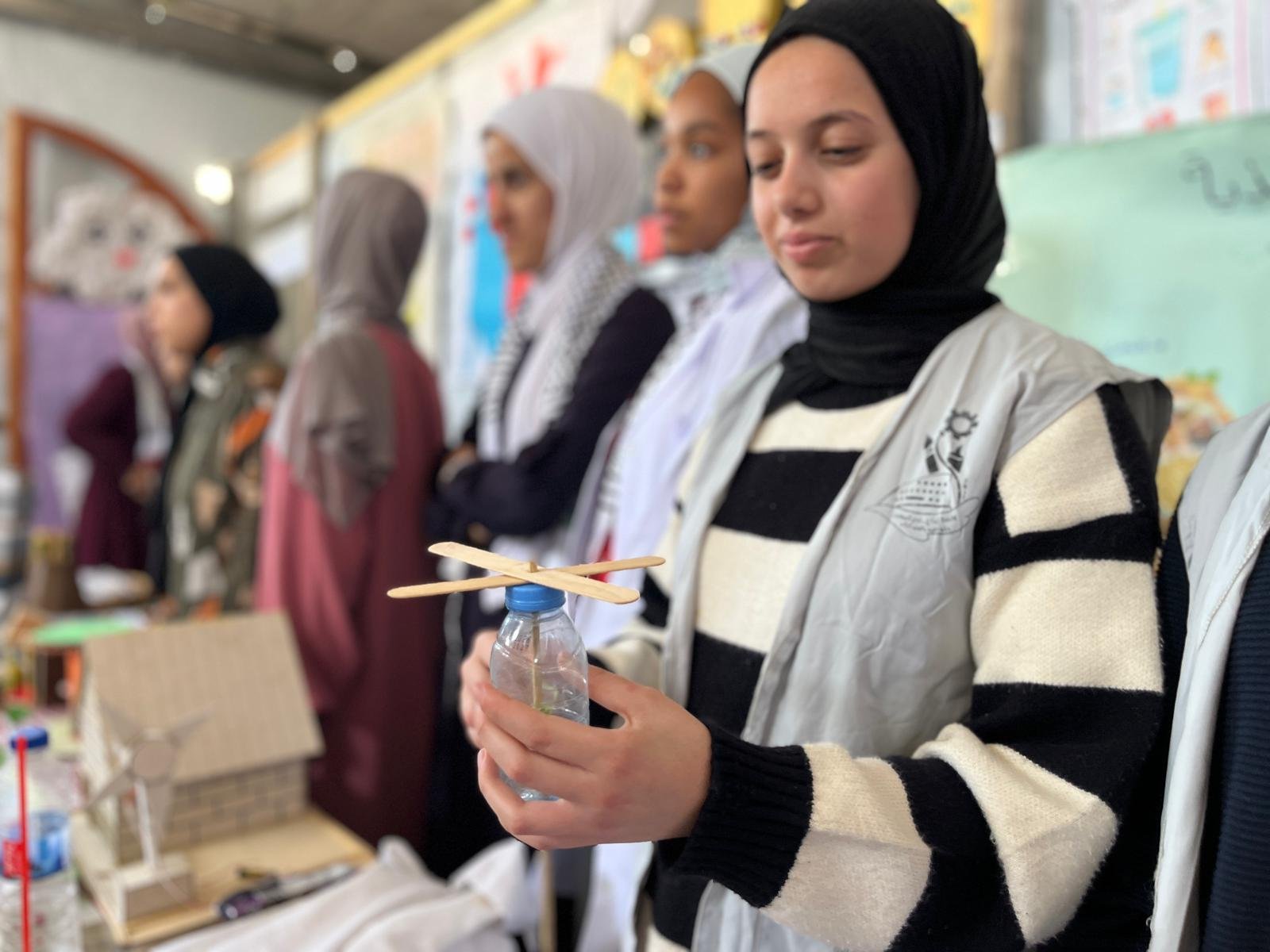 افتتاح معرض العلوم في مدرسة السنابل برعاية وزارة التربية والتعليم ومنظمة اليونيسف