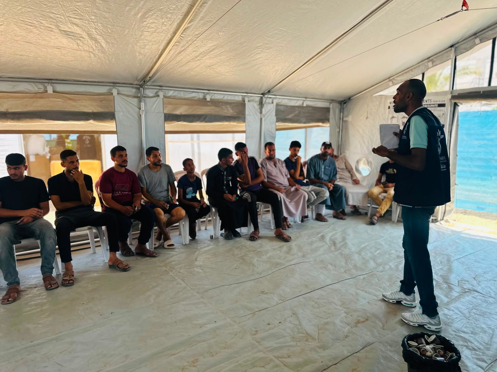 Funded by UNICEF, Senabil Association for Youth and Development Continues Implementing the Shelter Assistance Distribution Project in Khan Younis