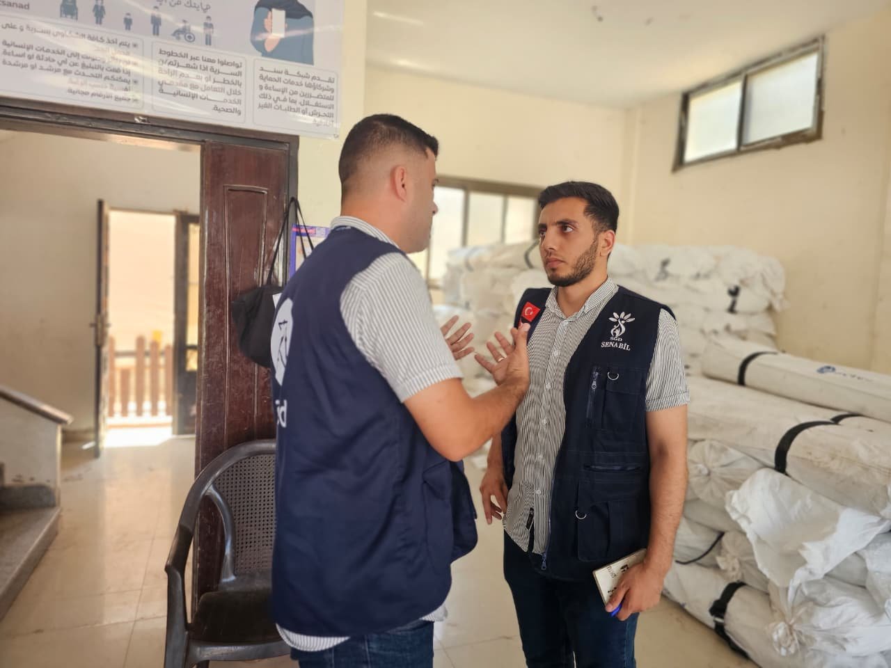 بالشراكة مع منظمة آكتد، مؤسسة السنابل للشباب والتنمية توزع خيامًا للأسر في المناطق المهمشة بدير البلح والبريج
