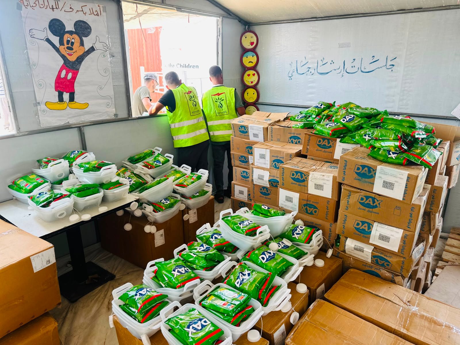 Funded by UNICEF, Senabil Association for Youth and Development Continues Implementing the Shelter Assistance Distribution Project in Khan Younis