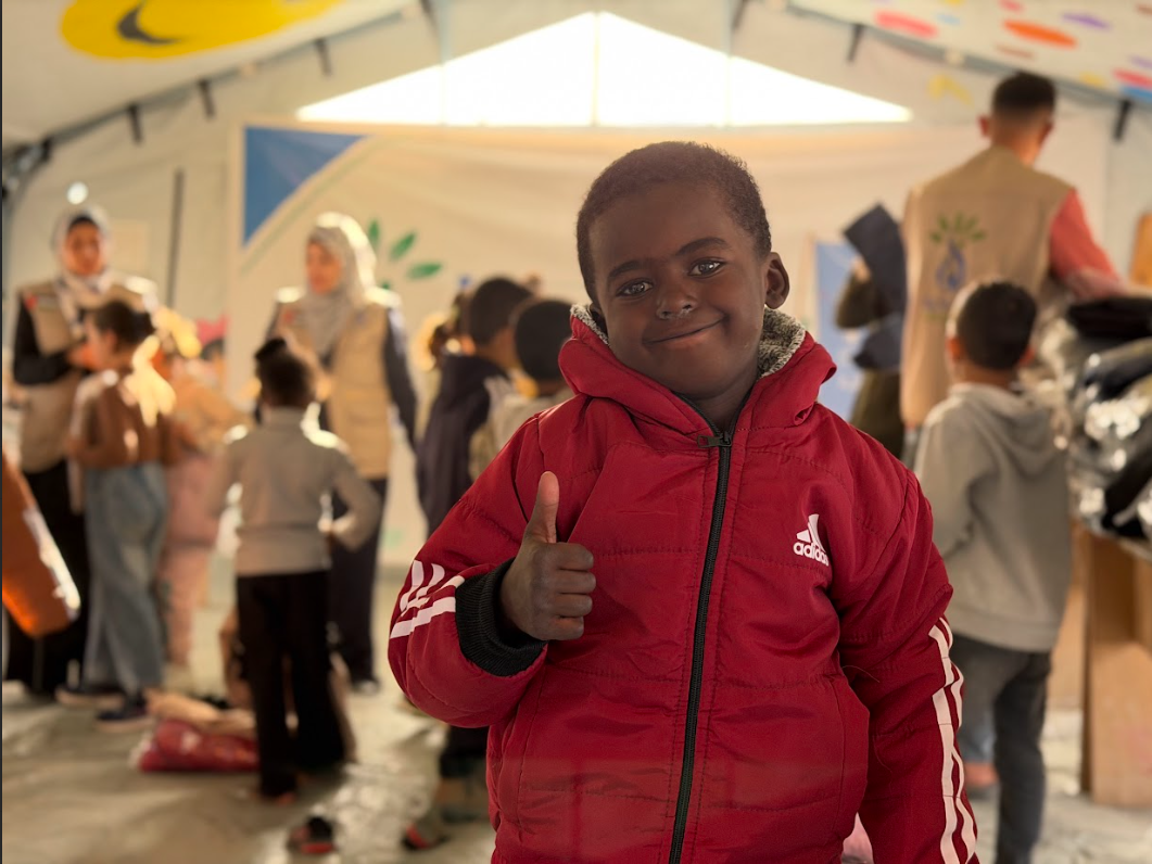 Winter Clothing Distribution for 300 Orphaned Children – “Warmth Tent Project” under the “Gaza Winter… Peace & Warmth” Campaign