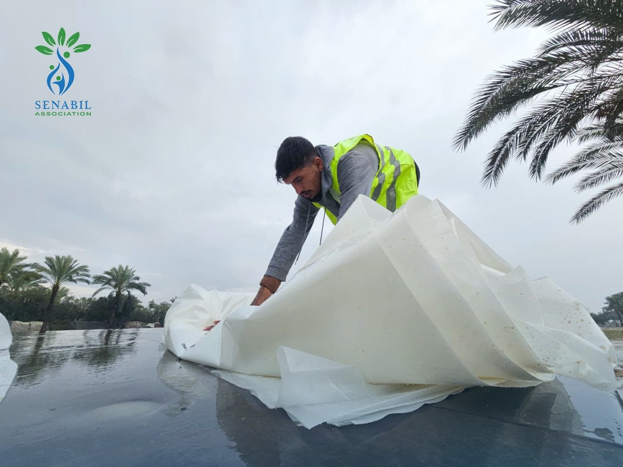 Emergency Relief Response to the Cold Wave in North and South Gaza under the “Gaza Winter… Peace & Warmth” Campaign