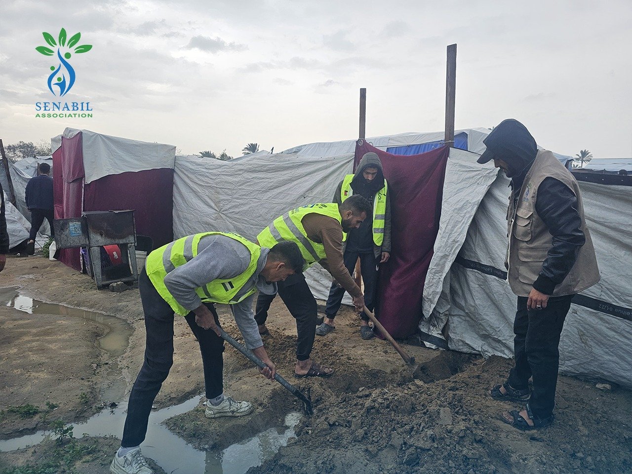 Emergency Relief Response to the Cold Wave in North and South Gaza under the “Gaza Winter… Peace & Warmth” Campaign